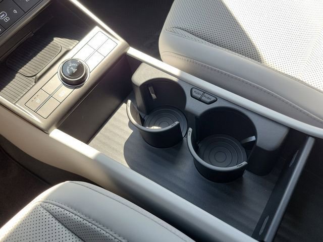 New 2026 Hyundai Kona SEL Premium AWD/4WD image 17