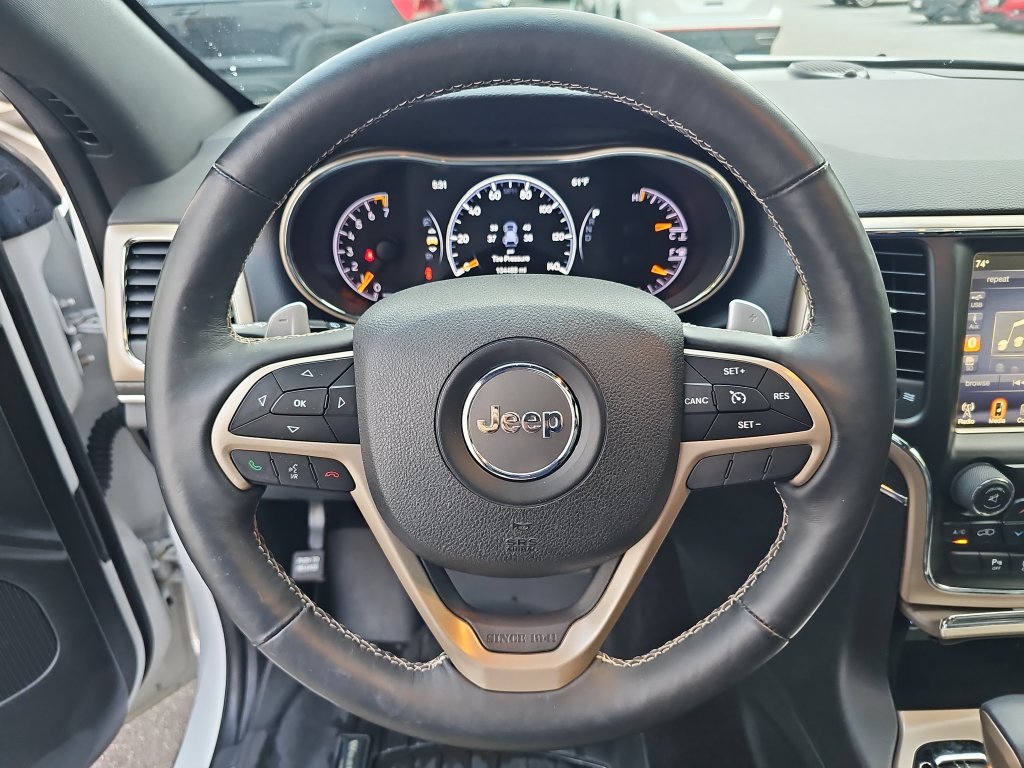 Used 2017 Jeep Grand Cherokee Limited w/ Luxury Group II AWD/4WD image 17
