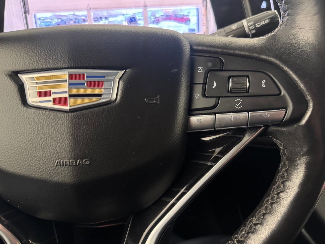 Used 2021 Cadillac Escalade Sport w/ Driver Assist Tech Package image 38