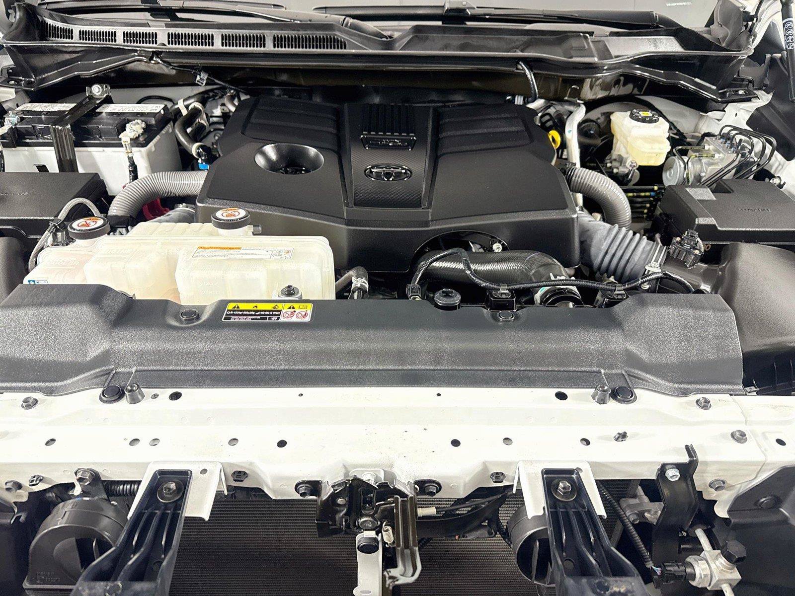 Used 2024 Toyota Tundra SR5 AWD/4WD image 41