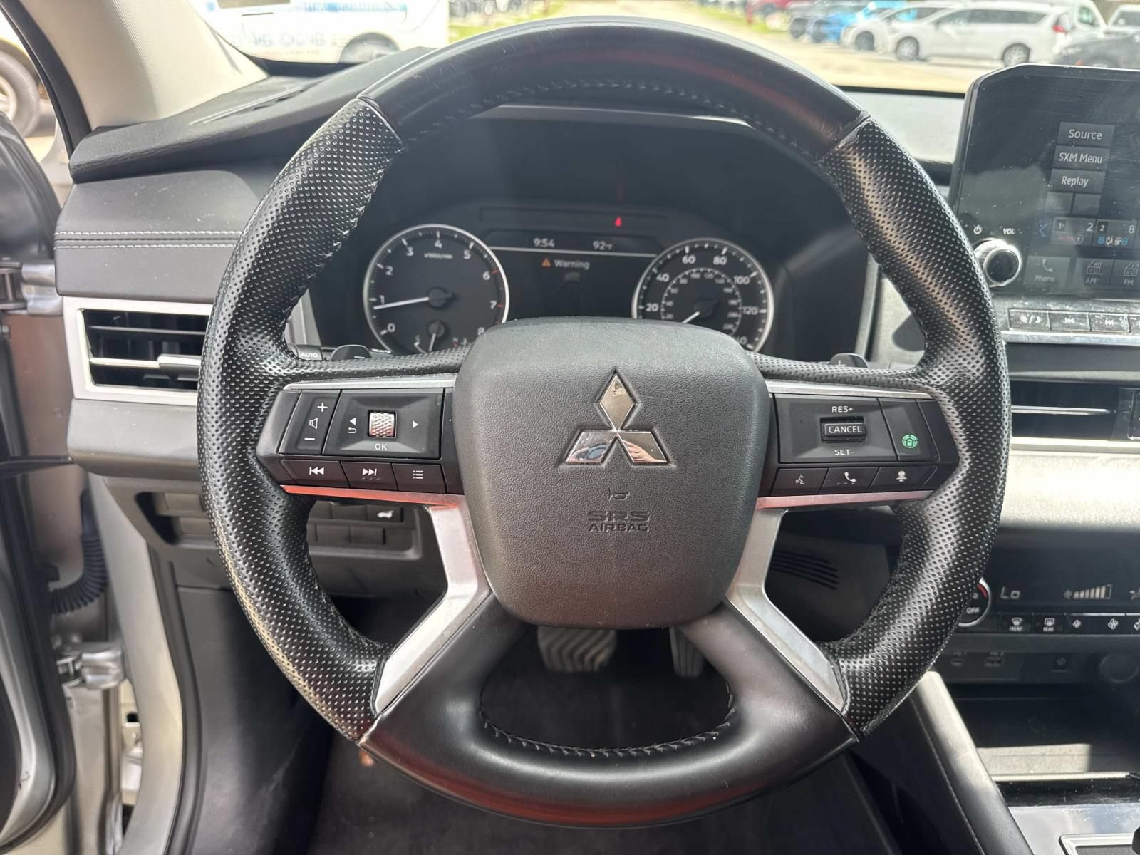 Used 2024 Mitsubishi Outlander SE AWD/4WD image 22