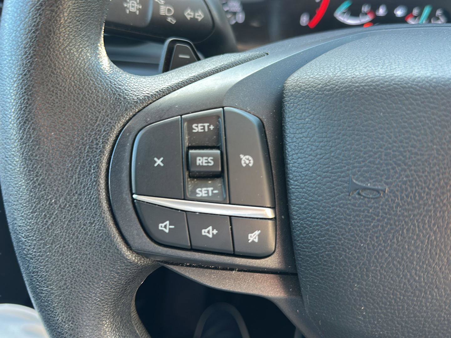 Used 2020 Ford Explorer 2WD image 15