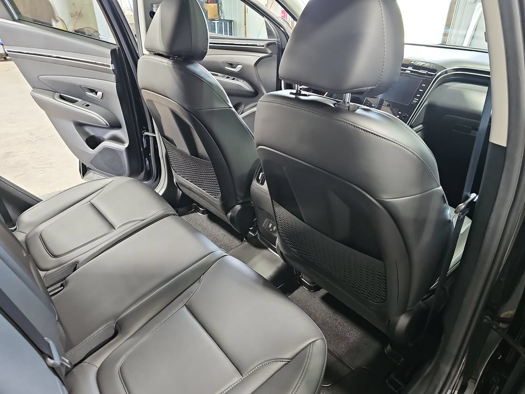 Used 2023 Hyundai Tucson SEL w/ Convenience Package AWD/4WD image 11