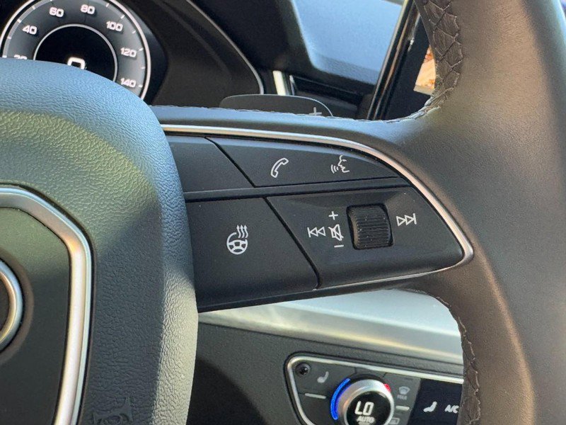 Used 2025 Audi Q5 2.0T Premium image 19