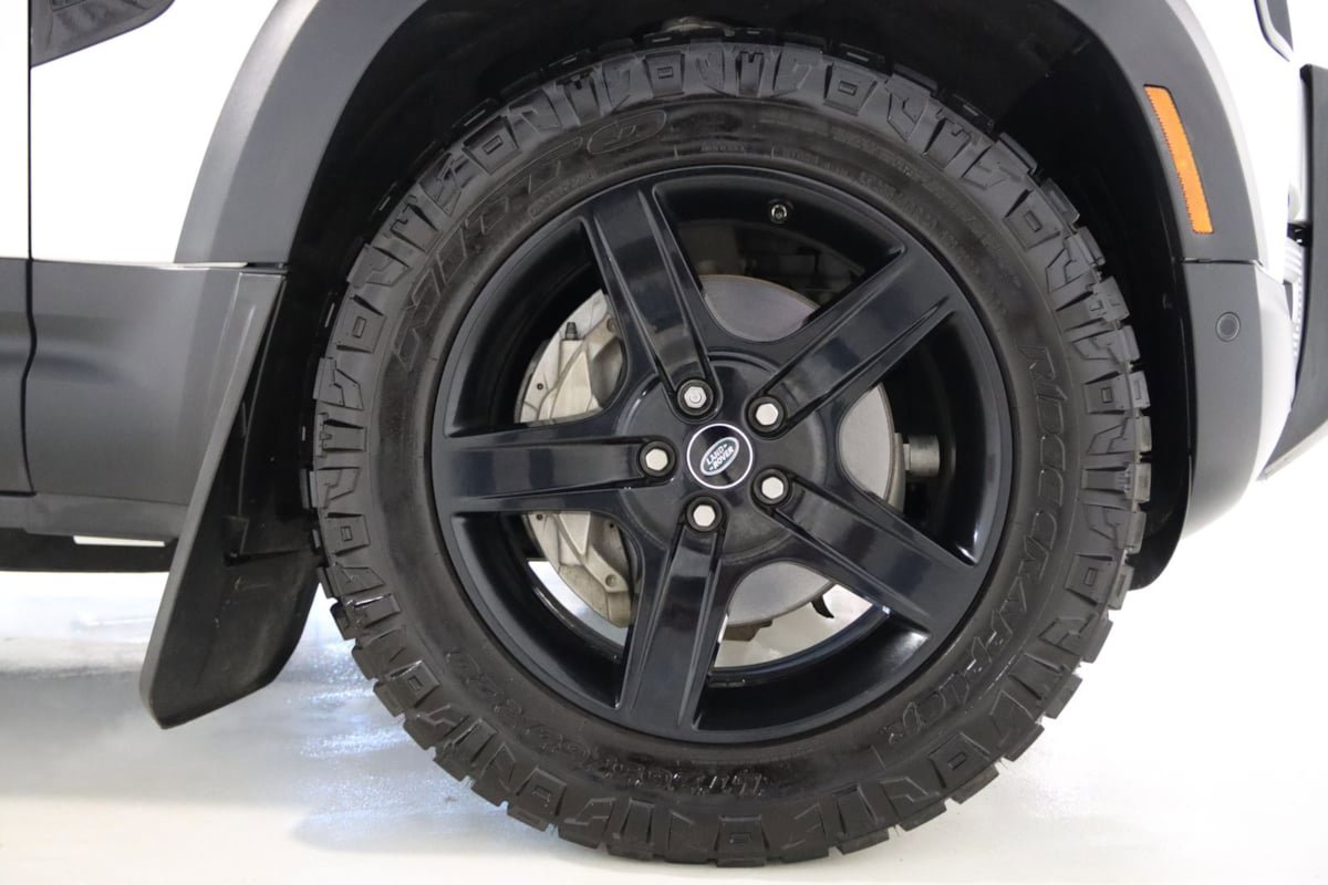 Used 2020 Land Rover Defender 110 SE AWD/4WD image 71
