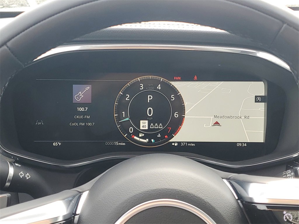 New 2025 Jaguar F-PACE R-Dynamic S image 17