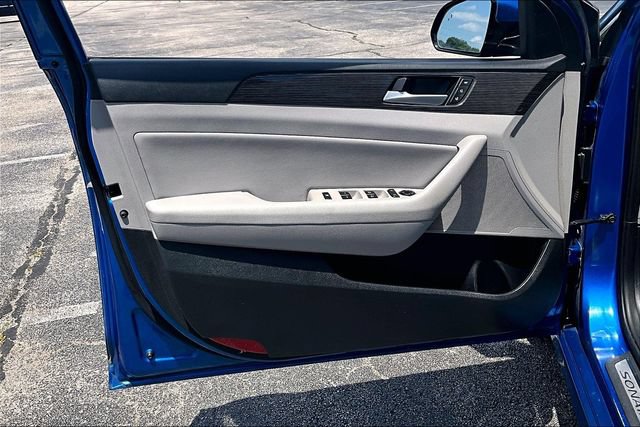 Used 2018 Hyundai Sonata Limited FWD image 20