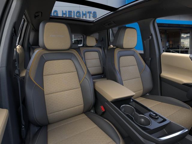 New 2026 Chevrolet Equinox ACTIV w/ Convenience Package III AWD/4WD image 16