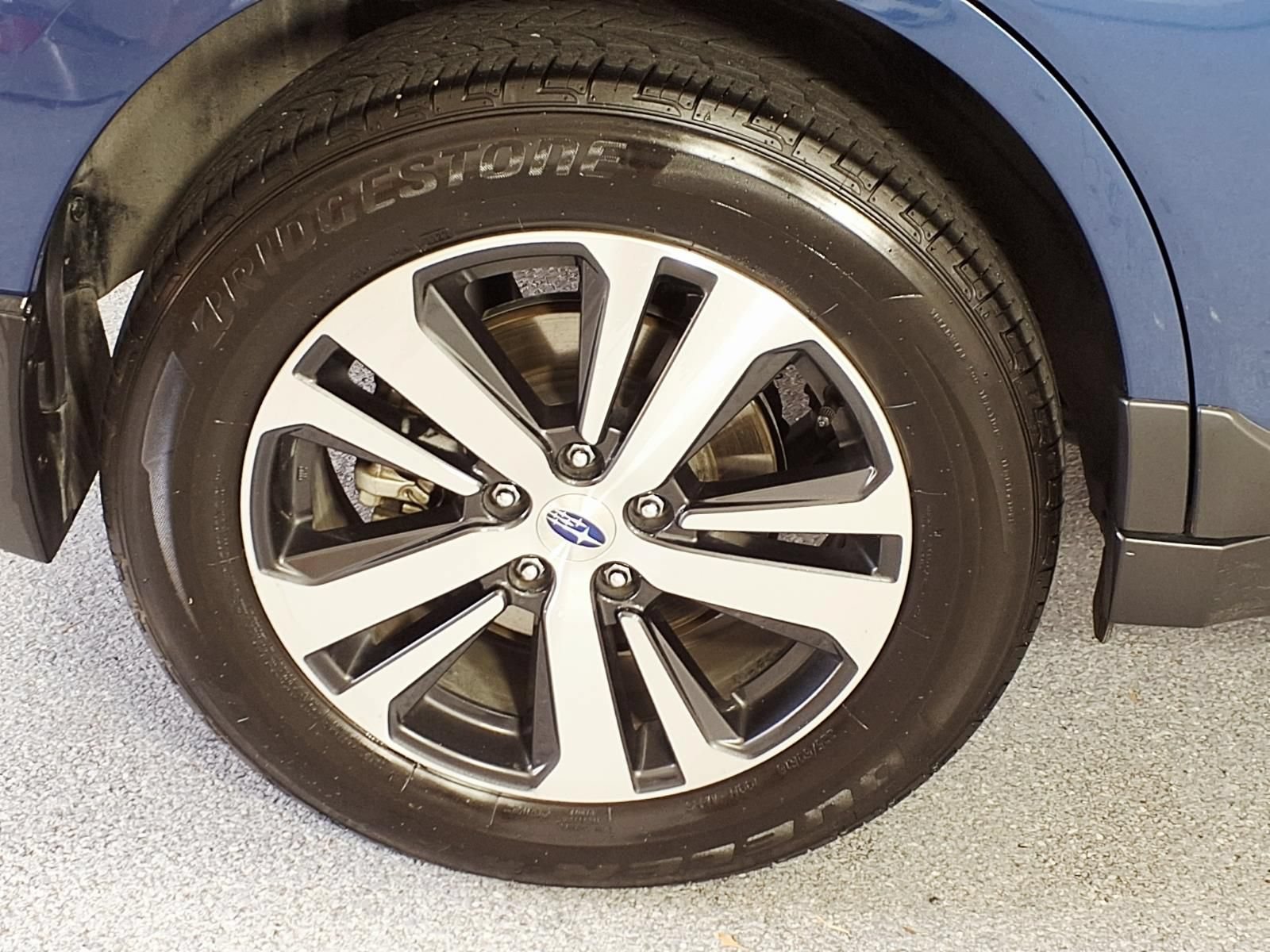 Used 2019 Subaru Outback 2.5i Limited w/ Popular Package #2 AWD/4WD image 6