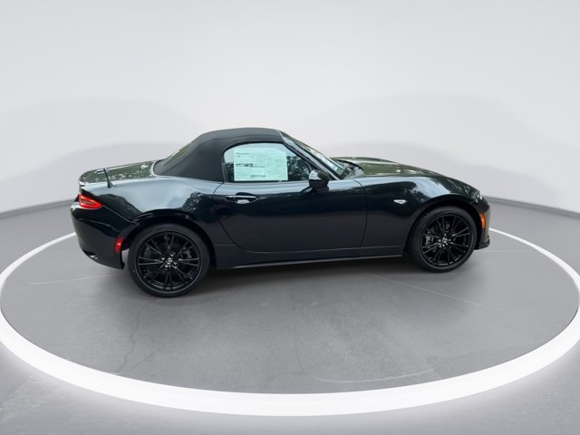 New 2026 MAZDA MX-5 Miata Club w/ Interior Package RWD image 8