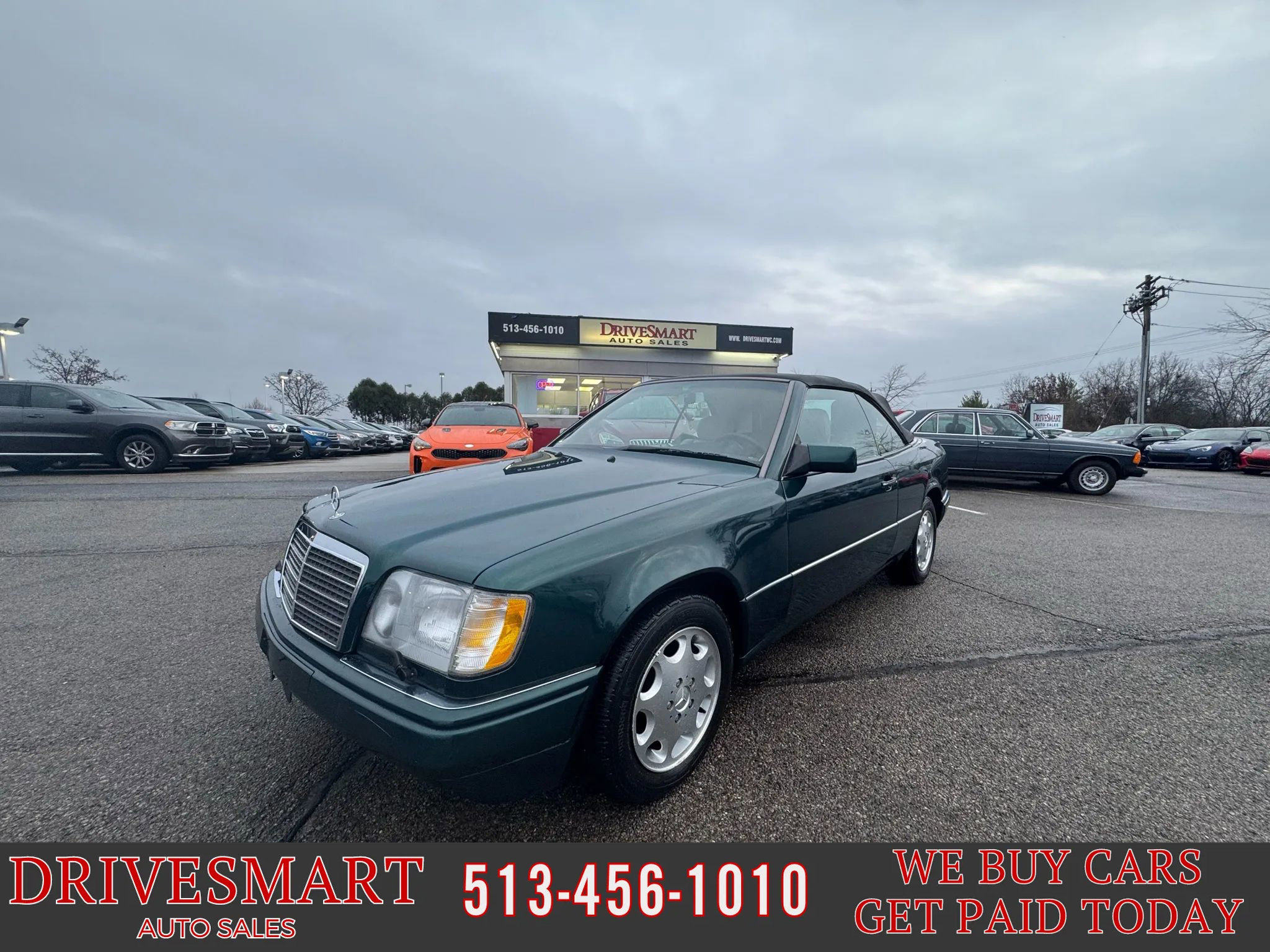 Used 1995 Mercedes-Benz E 320 Convertible image 1