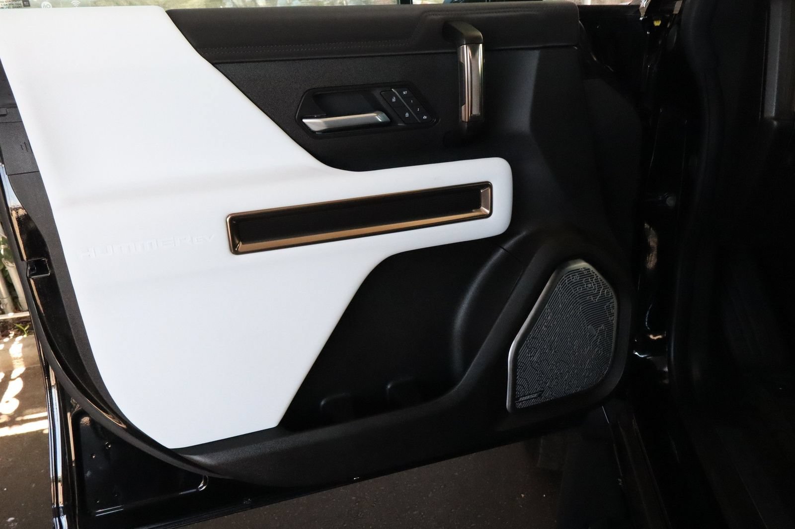 Used 2025 GMC Hummer EV 3X AWD/4WD image 19