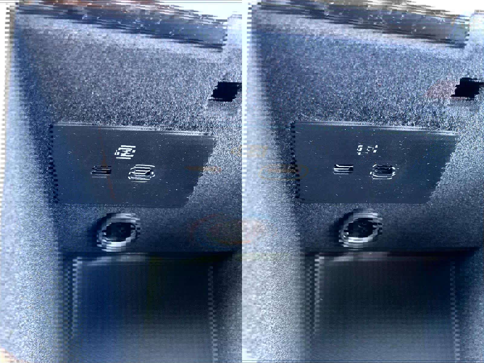 New 2026 Volvo XC90 B5 Plus w/ Protection Package image 23