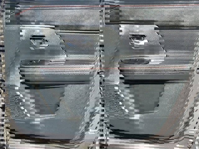 Certified 2025 Nissan Kicks SR image 14