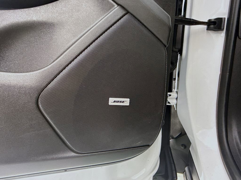 Used 2023 Cadillac XT6 Premium Luxury image 19