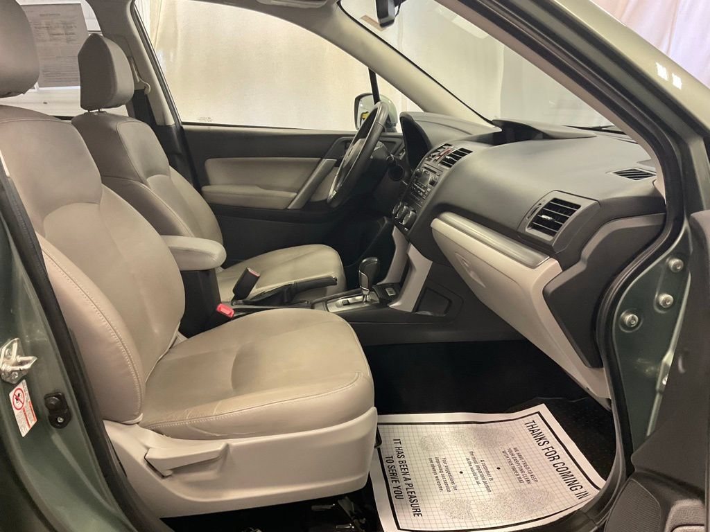 Used 2014 Subaru Forester 2.5i Limited w/ Protection Package #2 AWD/4WD image 25