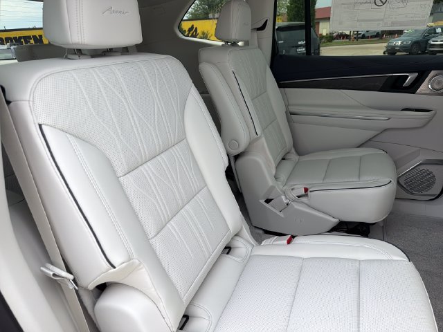 New 2027 Buick Enclave Avenir FWD image 22