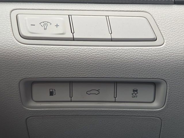 Used 2016 Hyundai Sonata SE FWD image 23