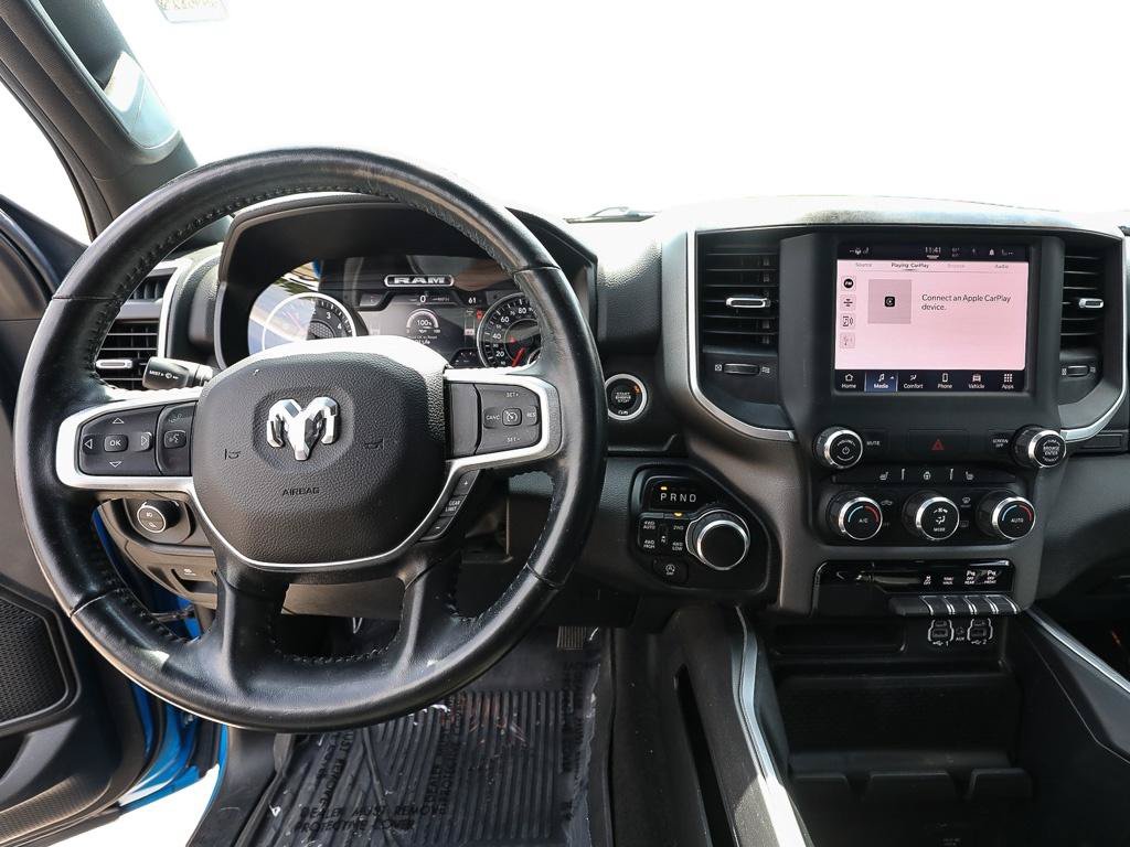 Used 2022 RAM 1500 Big Horn AWD/4WD image 14