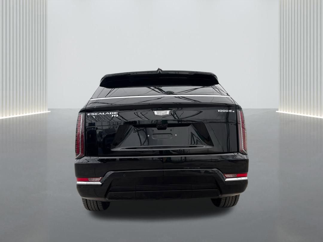 New 2025 Cadillac Escalade IQ Luxury 2 w/ LPO, Radiant Package image 6