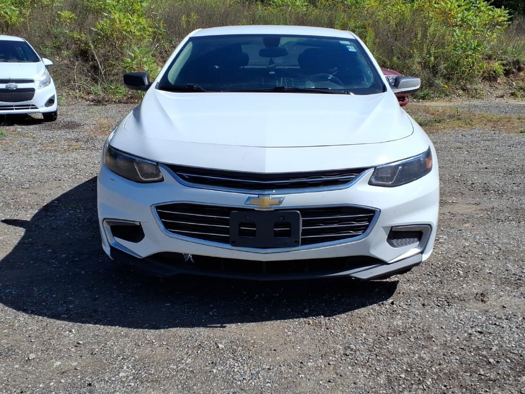 Used 2017 Chevrolet Malibu LS FWD image 13