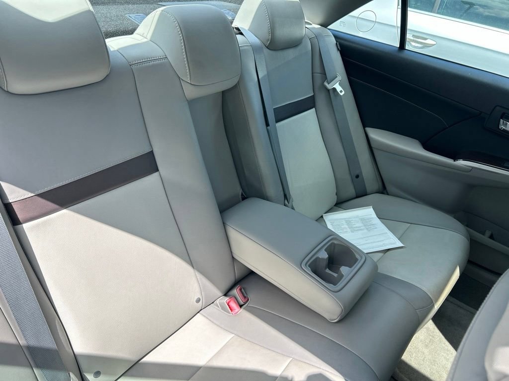 Used 2014 Toyota Camry XLE w/ Leather Package FWD image 45