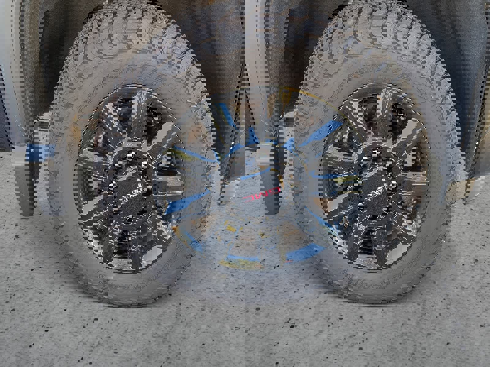 Certified 2024 GMC Sierra 2500 AT4 w/ AT4 Preferred Package image 7