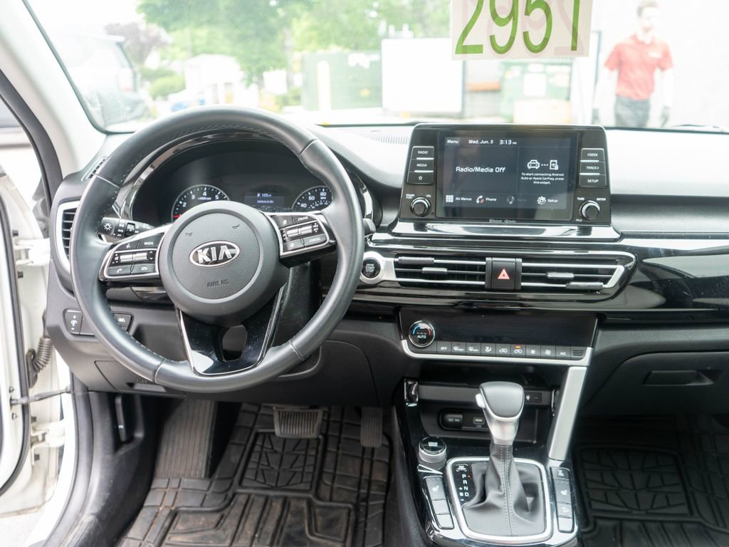 Used 2021 Kia Seltos EX AWD/4WD image 14