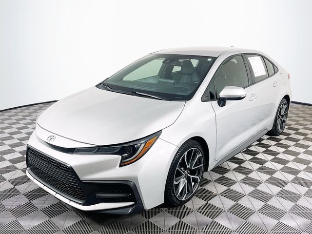 Used 2020 Toyota Corolla SE FWD image 4