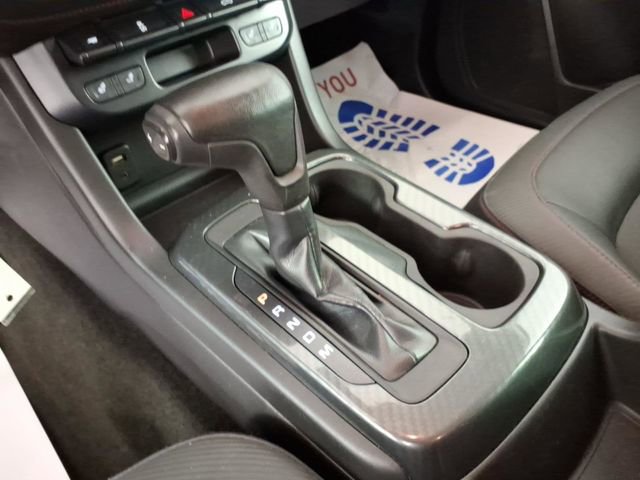 Used 2015 GMC Canyon SLE w/ All-Terrain Package image 22