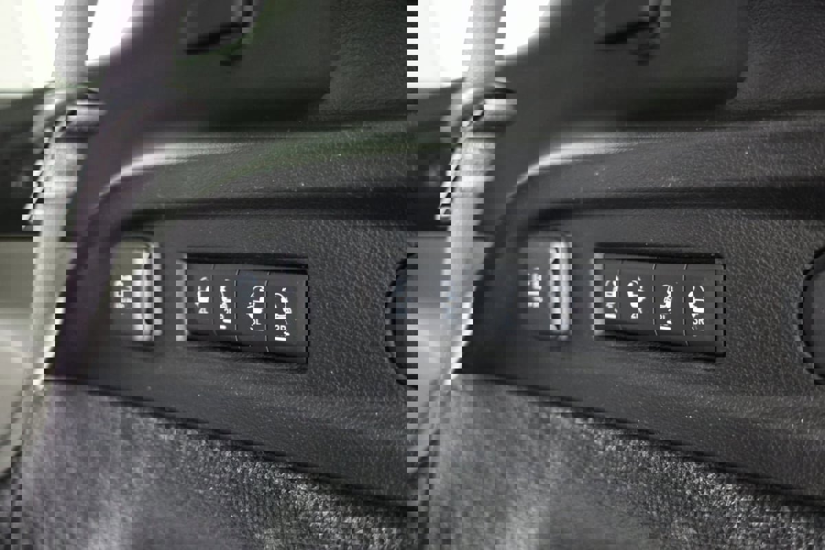 Used 2021 Jeep Grand Cherokee L Summit w/ MOPAR Finishing Package image 48