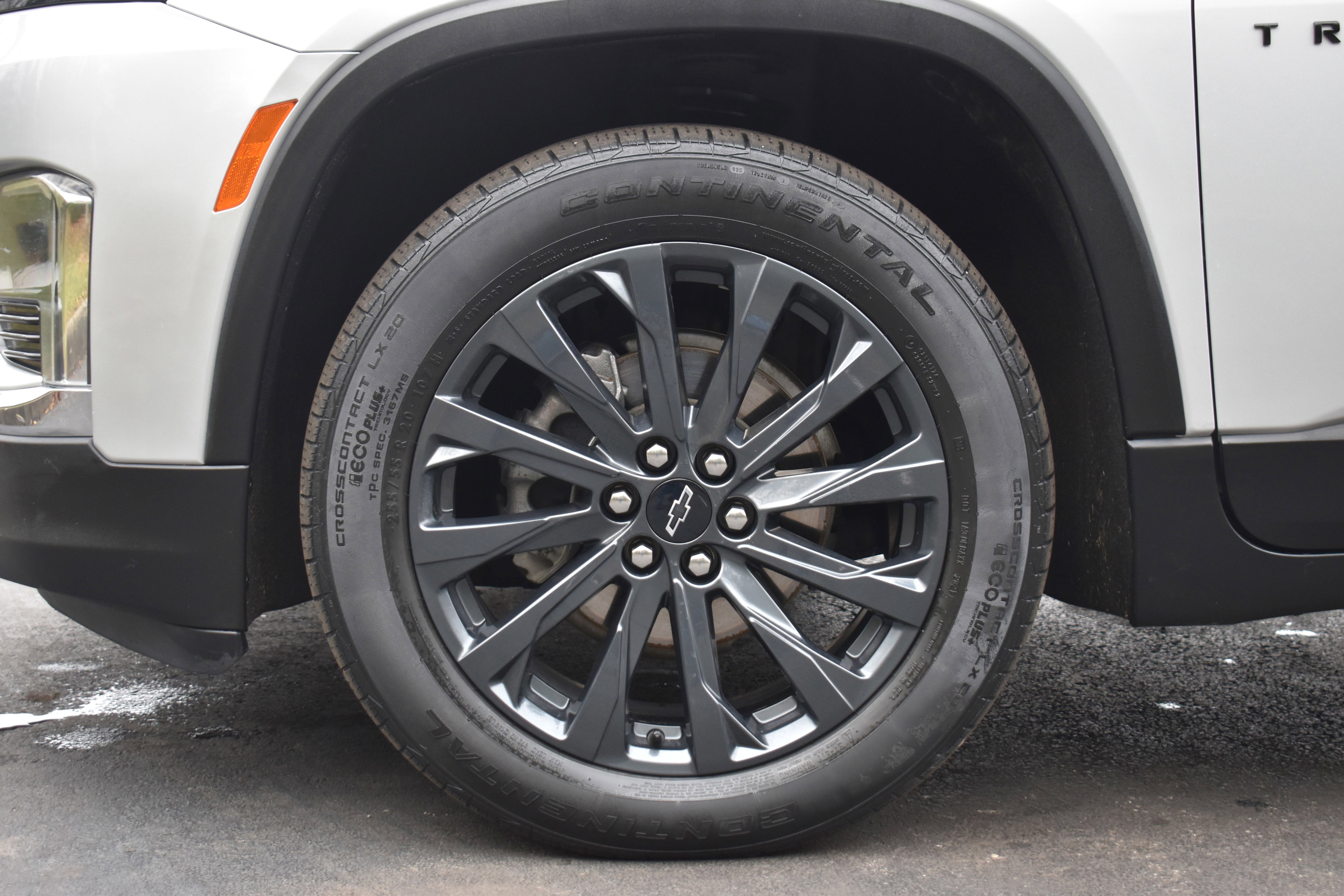 Used 2022 Chevrolet Traverse RS image 35