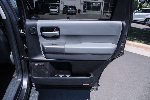 Used 2015 Toyota Sequoia Limited AWD/4WD image 41