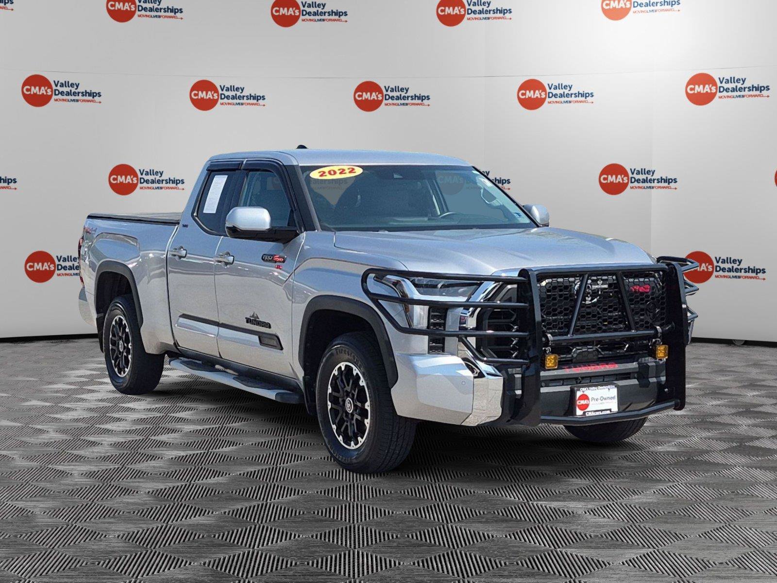 Used 2022 Toyota Tundra SR5 w/ TRD Off-Road Package AWD/4WD image 7