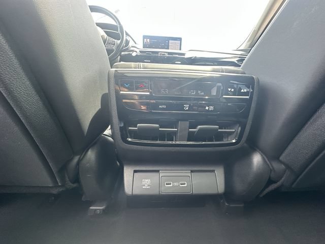 Used 2023 Acura MDX SH-AWD w/ Technology Package image 25