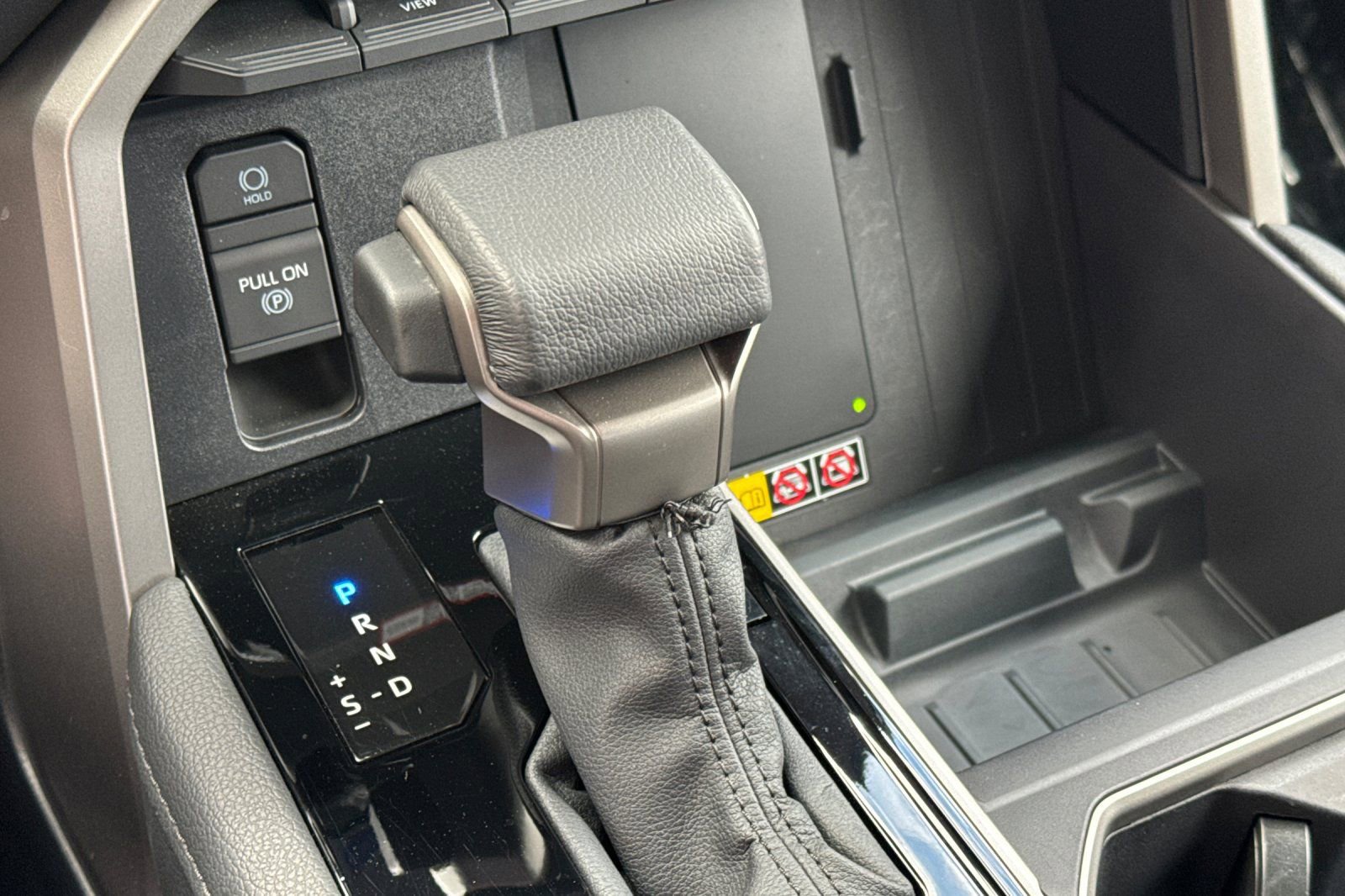 Certified 2025 Toyota Tundra Limited AWD/4WD image 27