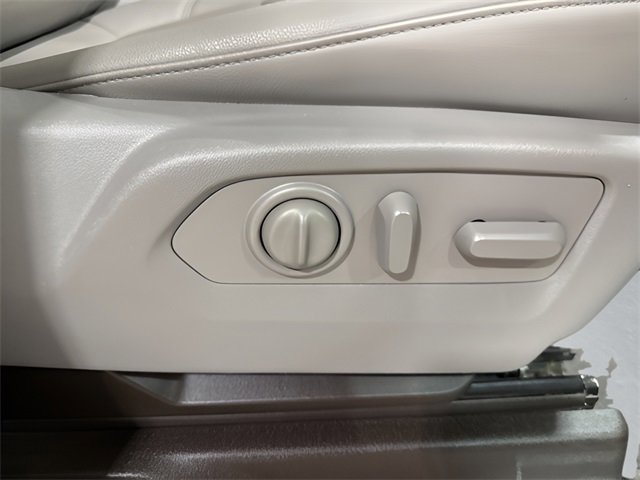 Used 2021 GMC Sierra 1500 SLT image 32