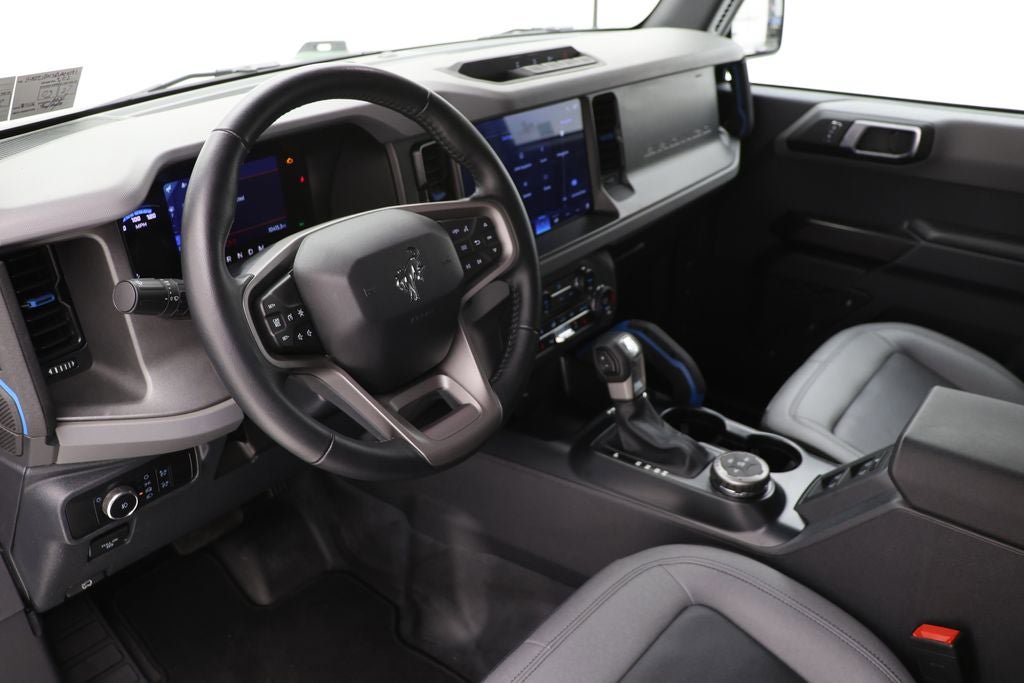 Used 2024 Ford Bronco Black Diamond AWD/4WD image 14