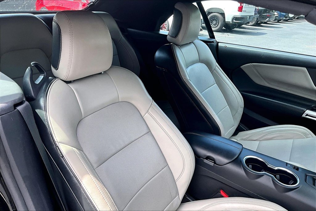 Used 2024 Ford Mustang Premium RWD image 27