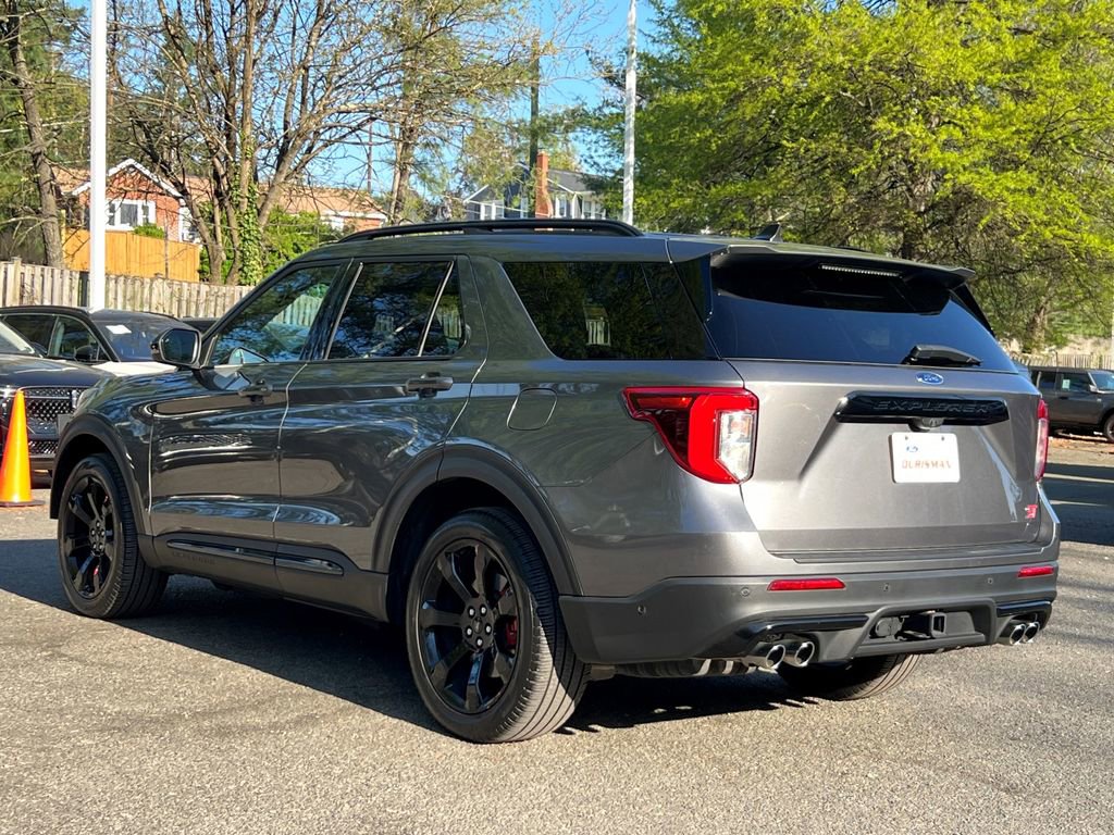 Used 2023 Ford Explorer ST w/ Equipment Group 401A image 4