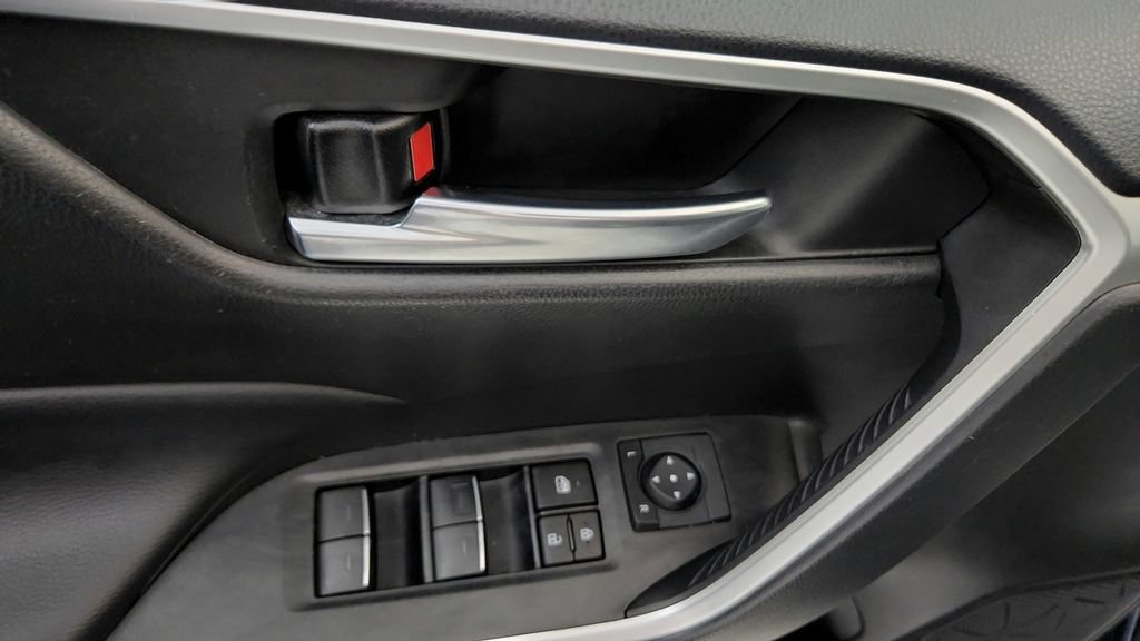 Certified 2024 Toyota RAV4 XLE AWD/4WD image 23