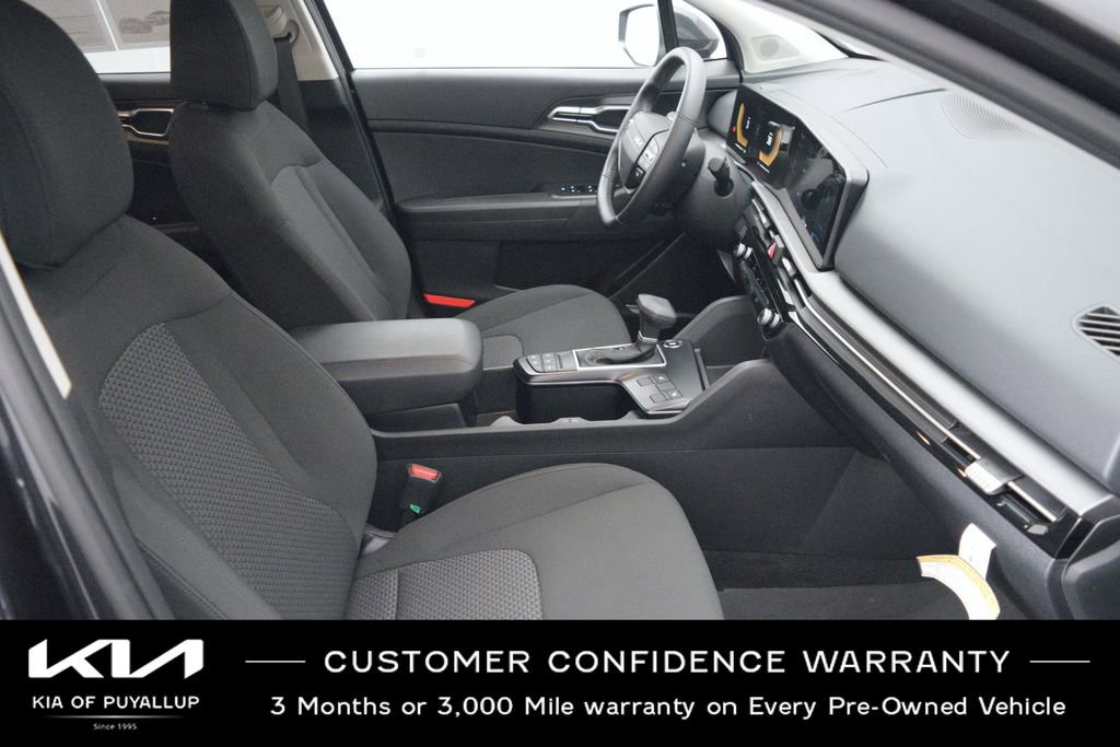 Certified 2026 Kia Sportage LX w/ LX Convenience Package image 16