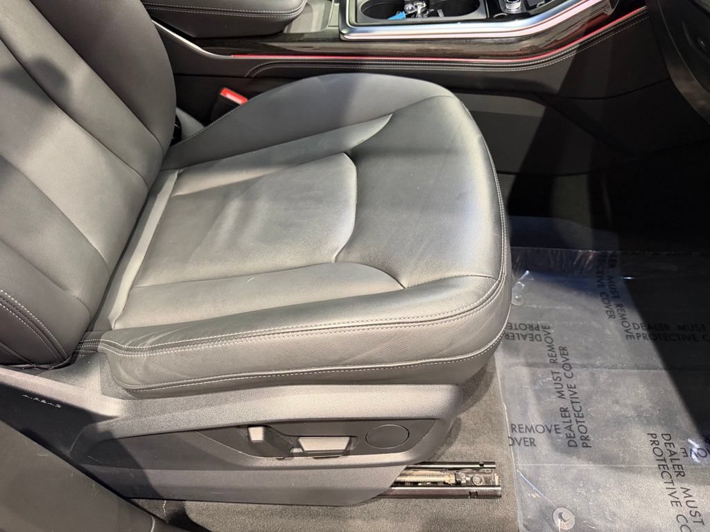 Used 2025 Audi Q7 3.0T Premium Plus AWD/4WD image 47