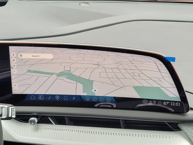 New 2026 Cadillac Optiq Luxury 2 image 14