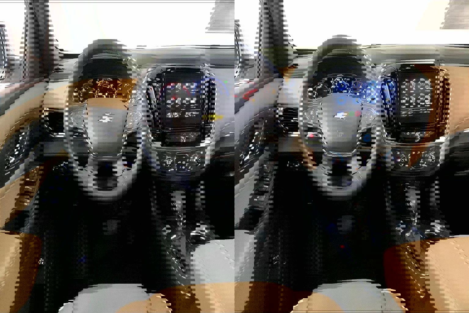 Used 2023 Chevrolet Traverse Premier image 5