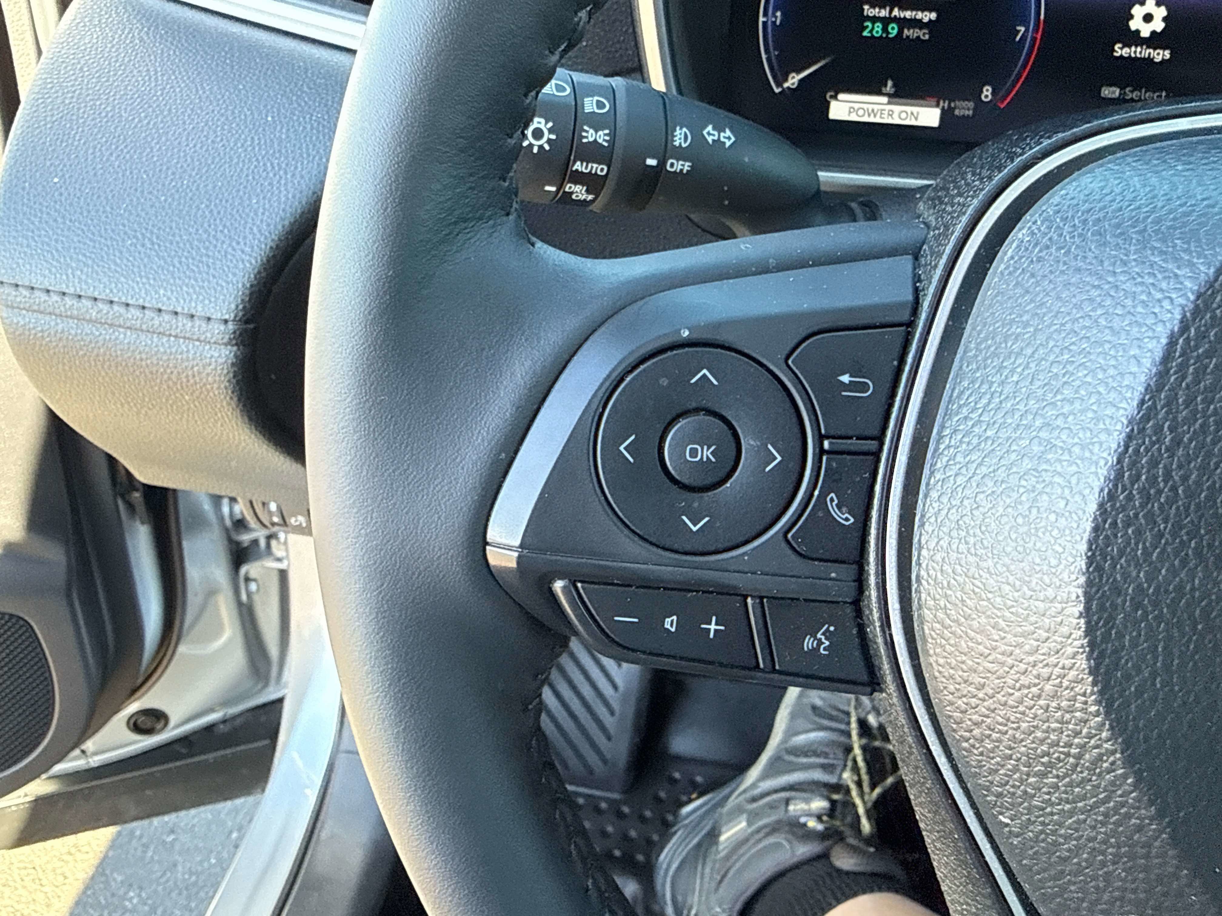 Used 2026 Toyota Corolla Cross XLE w/ Convenience Package image 24