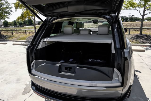 New 2026 Land Rover Range Rover SE AWD/4WD image 67