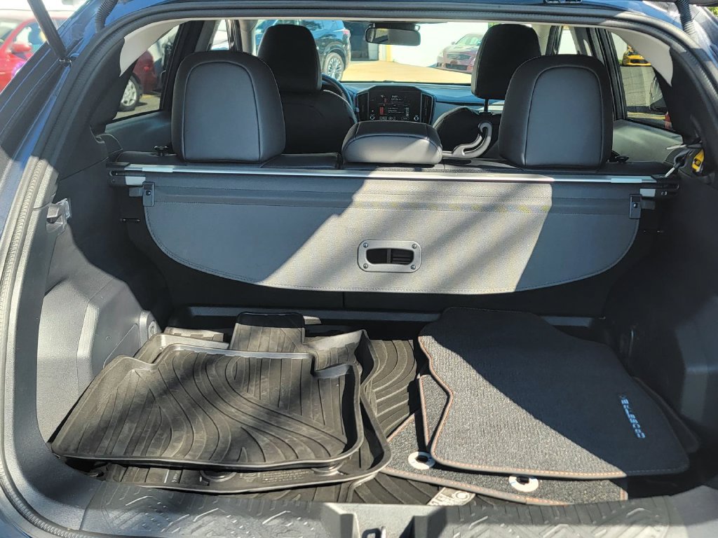 Used 2025 Subaru Crosstrek 2.5i Limited AWD/4WD image 11