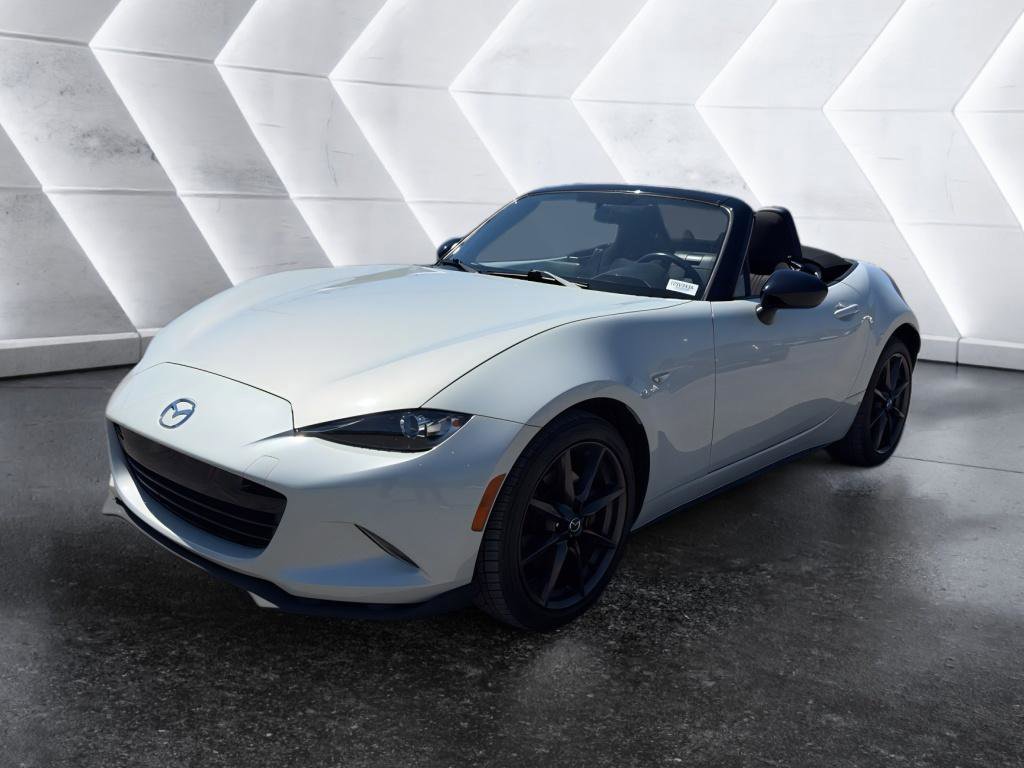 Used 2016 MAZDA MX-5 Miata Club image 3