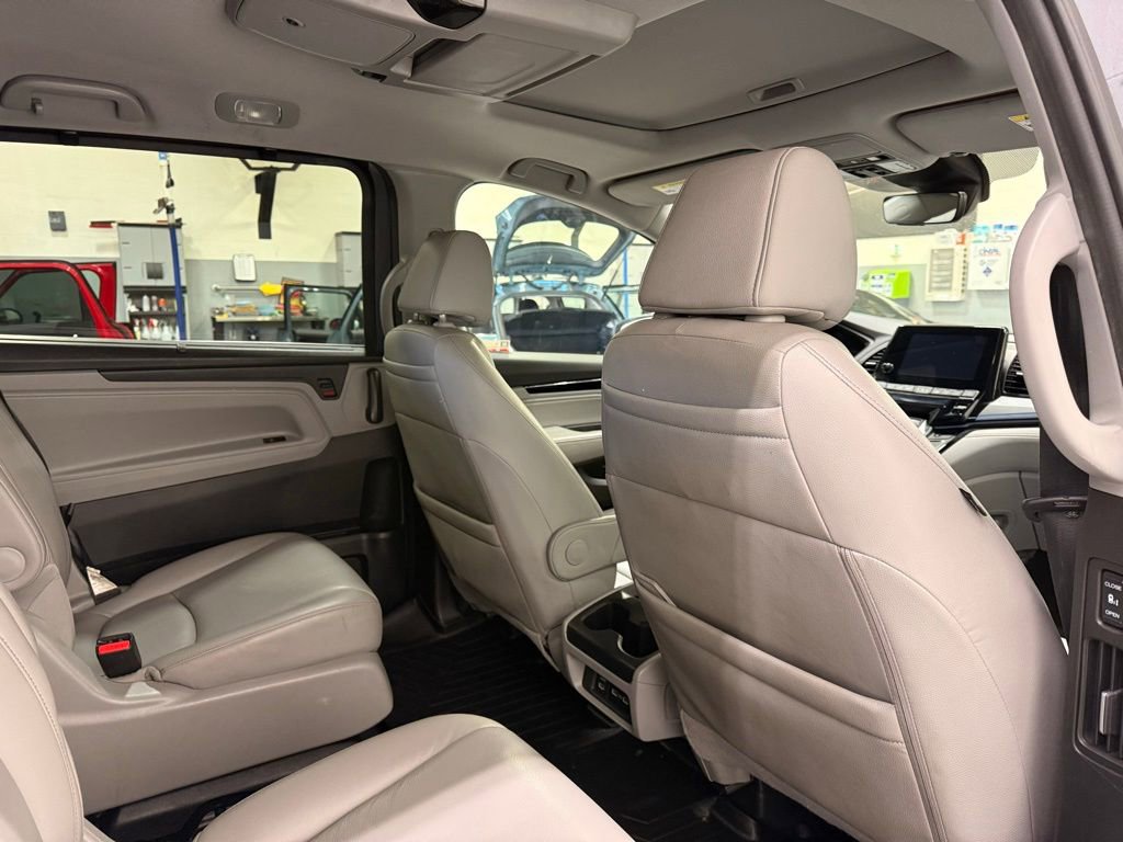 Used 2023 Honda Odyssey Touring image 24